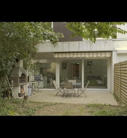Se: 13A Rue Des Touleuses Pourpre Bed & Breakfast Cergy Exterior photo