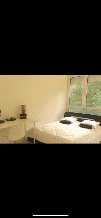 Se: 13A Rue Des Touleuses Pourpre Bed & Breakfast Cergy Exterior photo